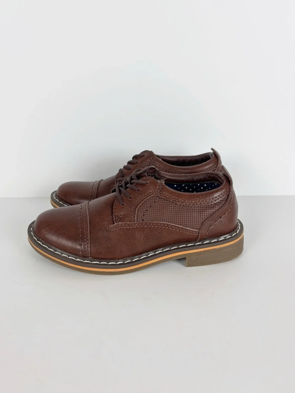 Steve Madden Boys' Oliverr Oxford in cognac kids Size 9 Leather